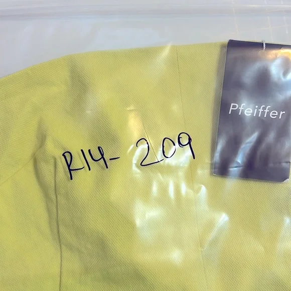 NWT PFEIFFER Noah Strapless Dress in Yellow, size S